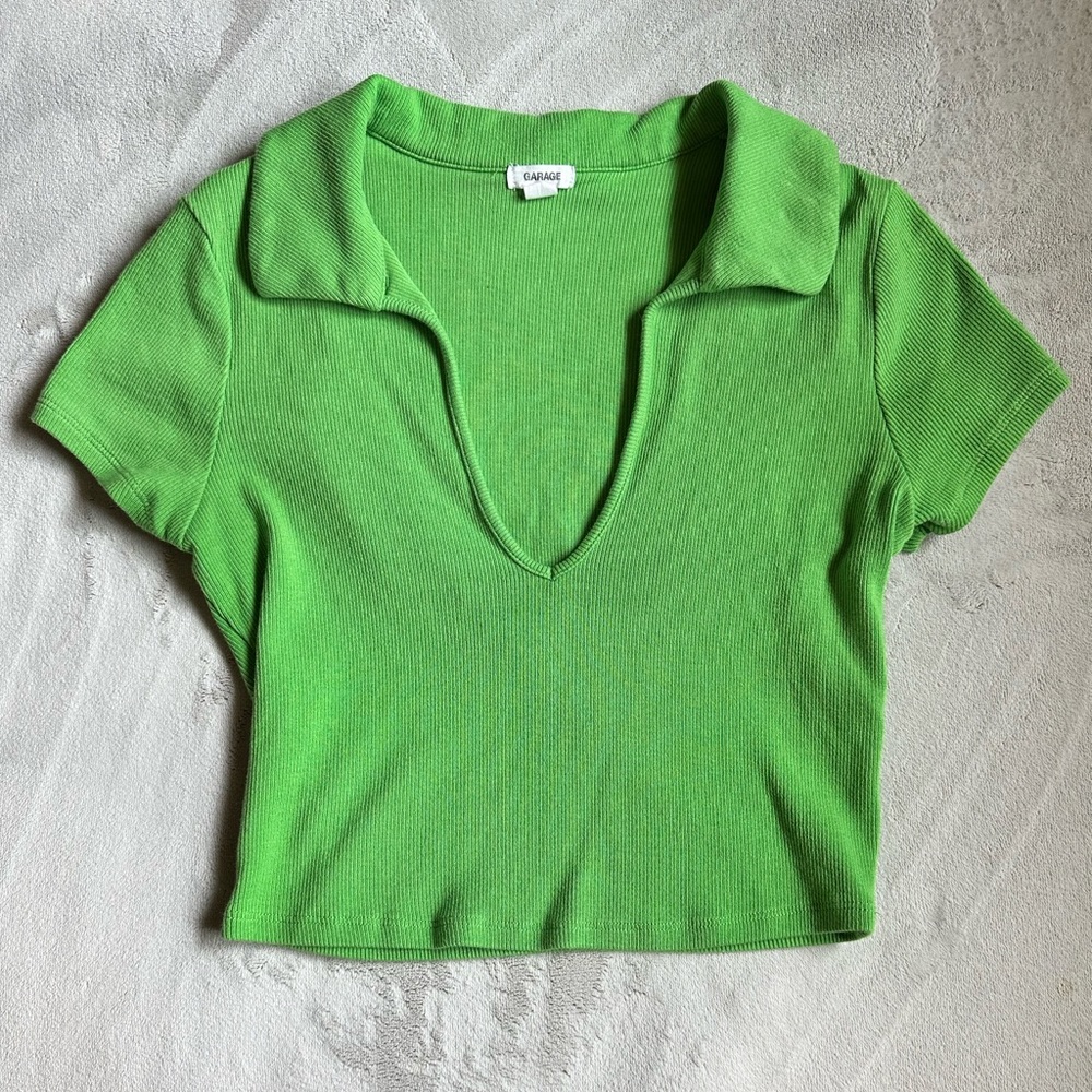 Garage collar crop top